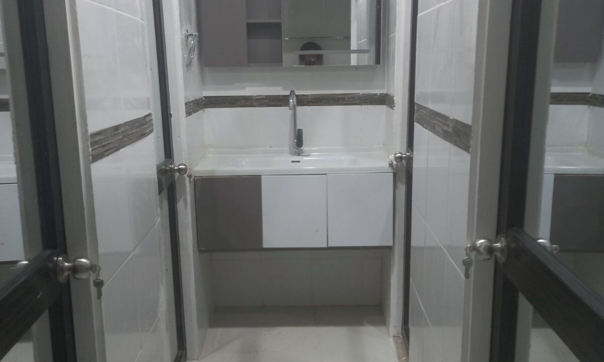 Photo of Bathroom in Northern Division