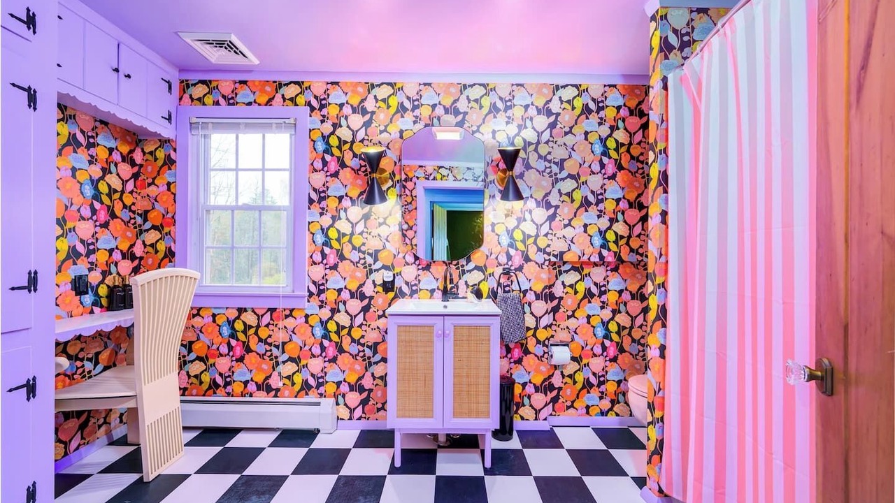 Photo of Bathroom in Hadley