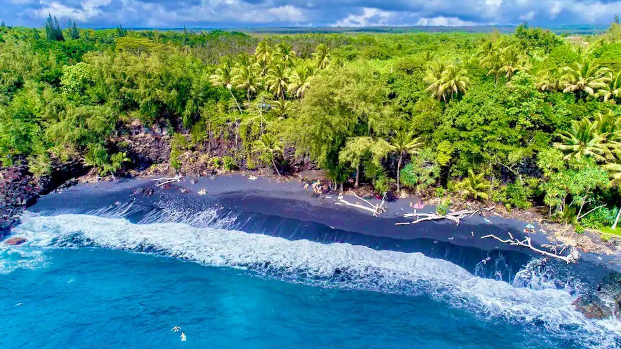 Photo of Others in Leilani Estates