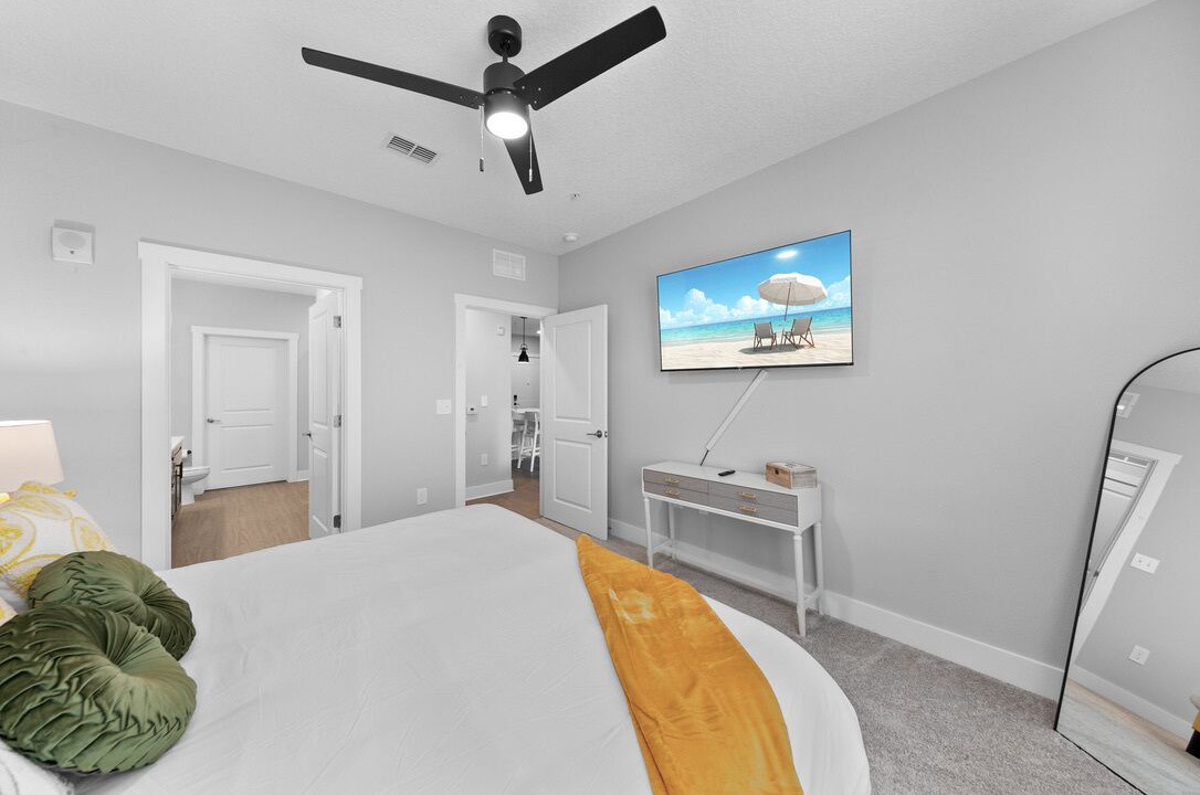 Photo of Bedroom in Deerwood