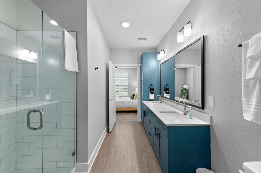 Photo of Bathroom in Deerwood