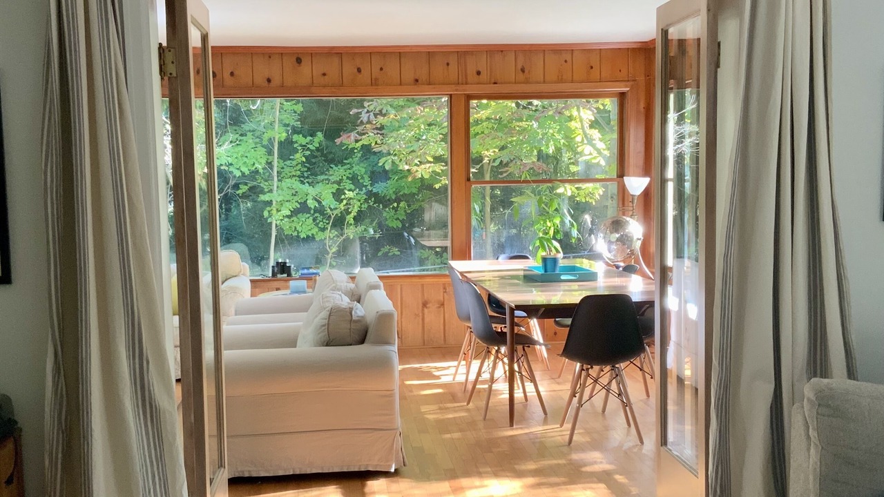 Photo of Livingroom in Lake Michigan Beach