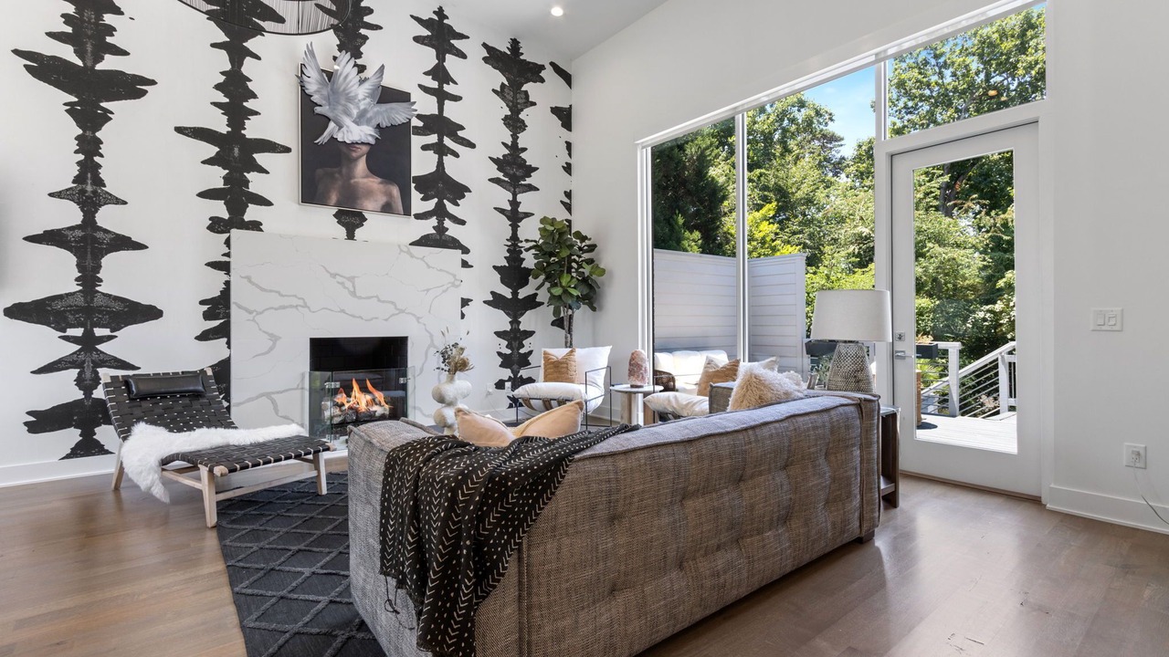 Photo of Livingroom in Lavista Park