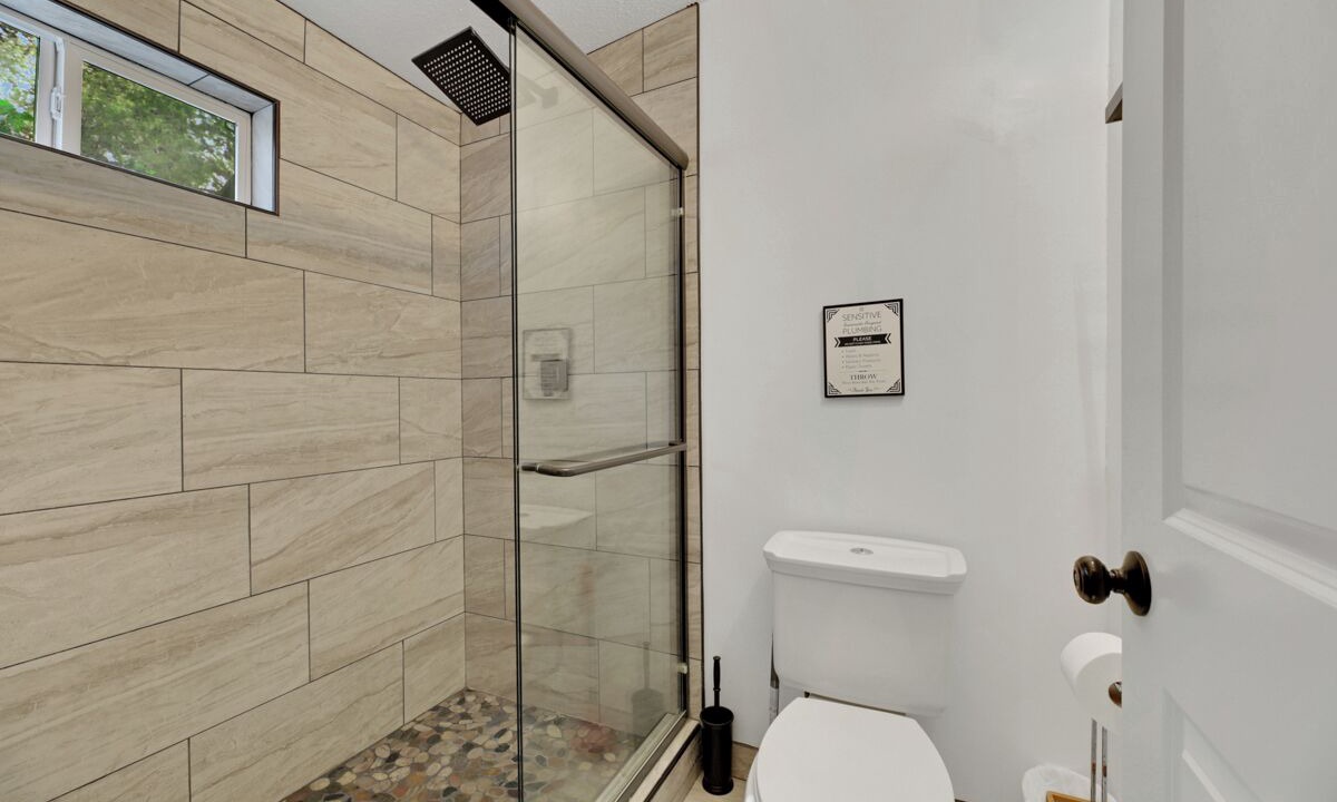 Photo of Bathroom in Rancho Oakey