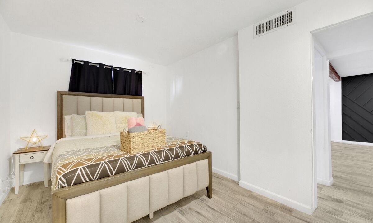 Photo of Bedroom in Rancho Oakey