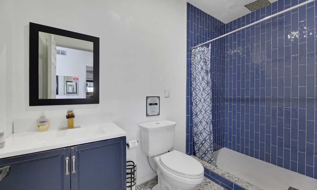 Photo of Bathroom in Rancho Oakey