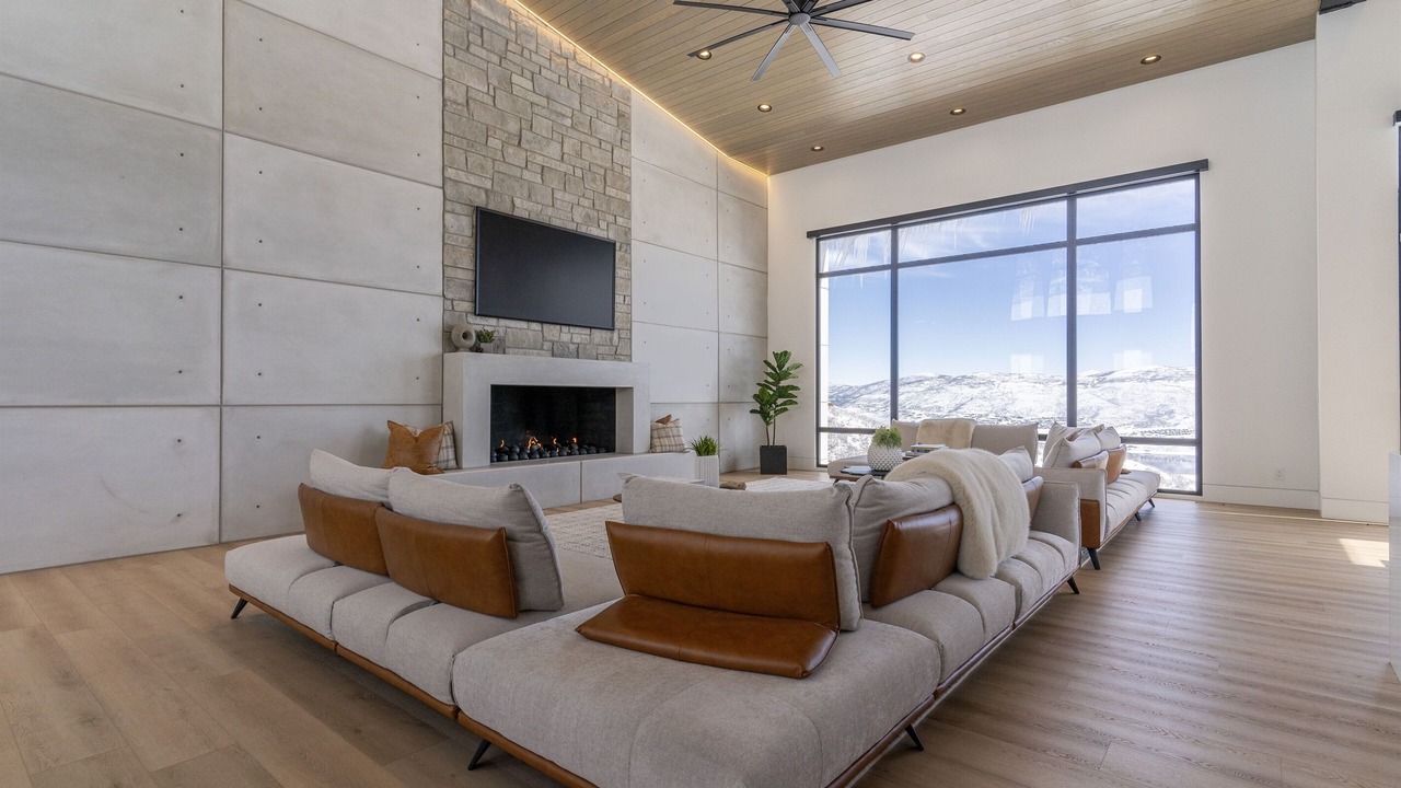 Photo of Livingroom in Deer Valley