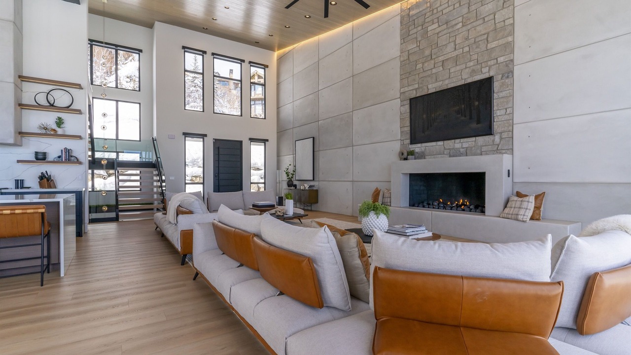 Photo of Livingroom in Deer Valley