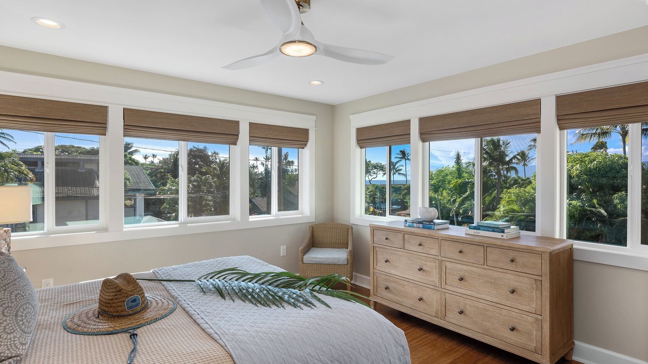 Photo of Bedroom in Napili