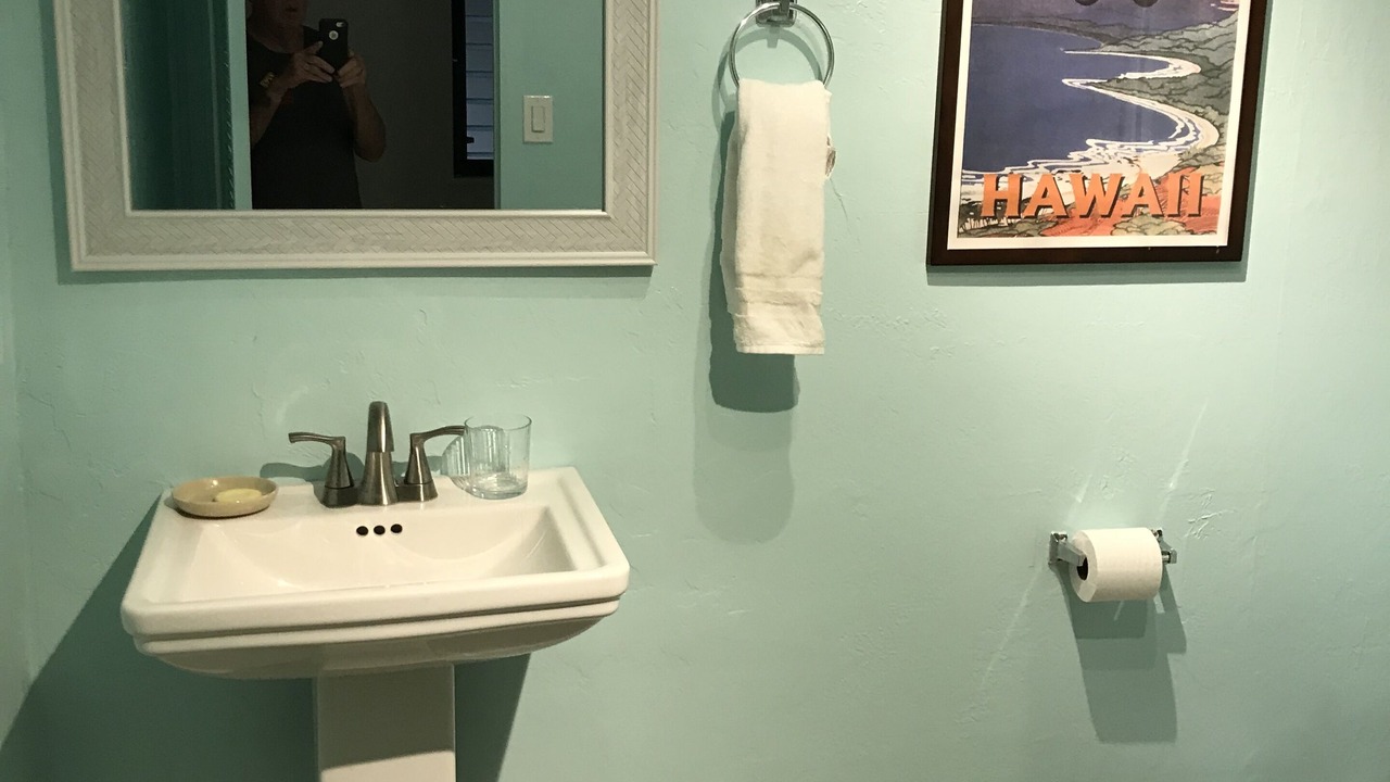 Photo of Bathroom in Kahana