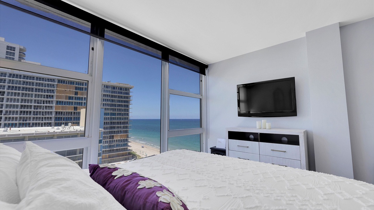 Photo of Bedroom in Galt Mile