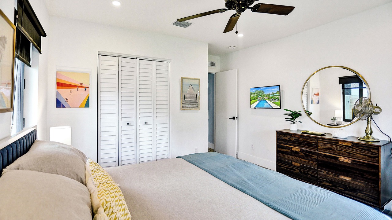 Photo of Bedroom in Lake Ridge