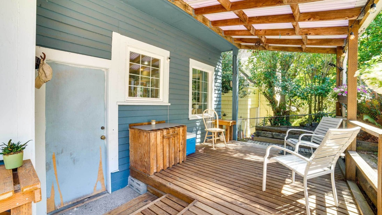 Photo of Outdoor in Seattle Metro Area