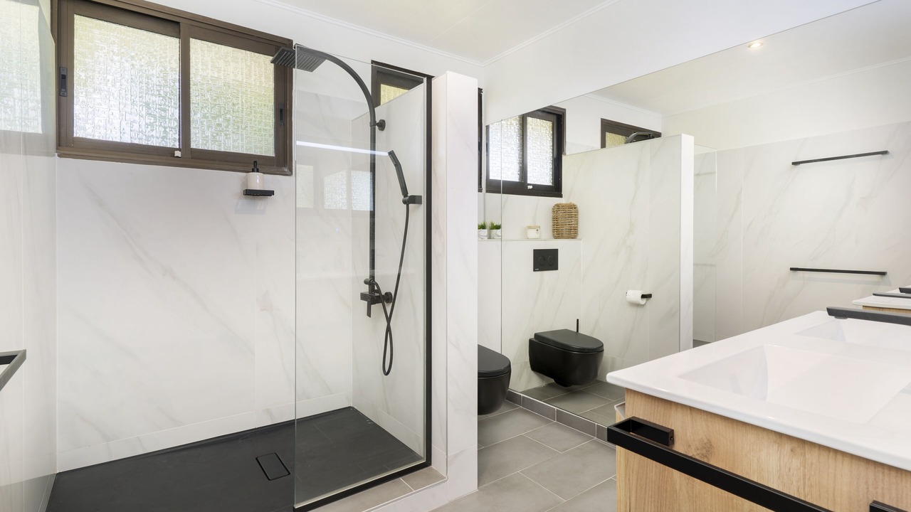 Photo of Bathroom in Punaauia