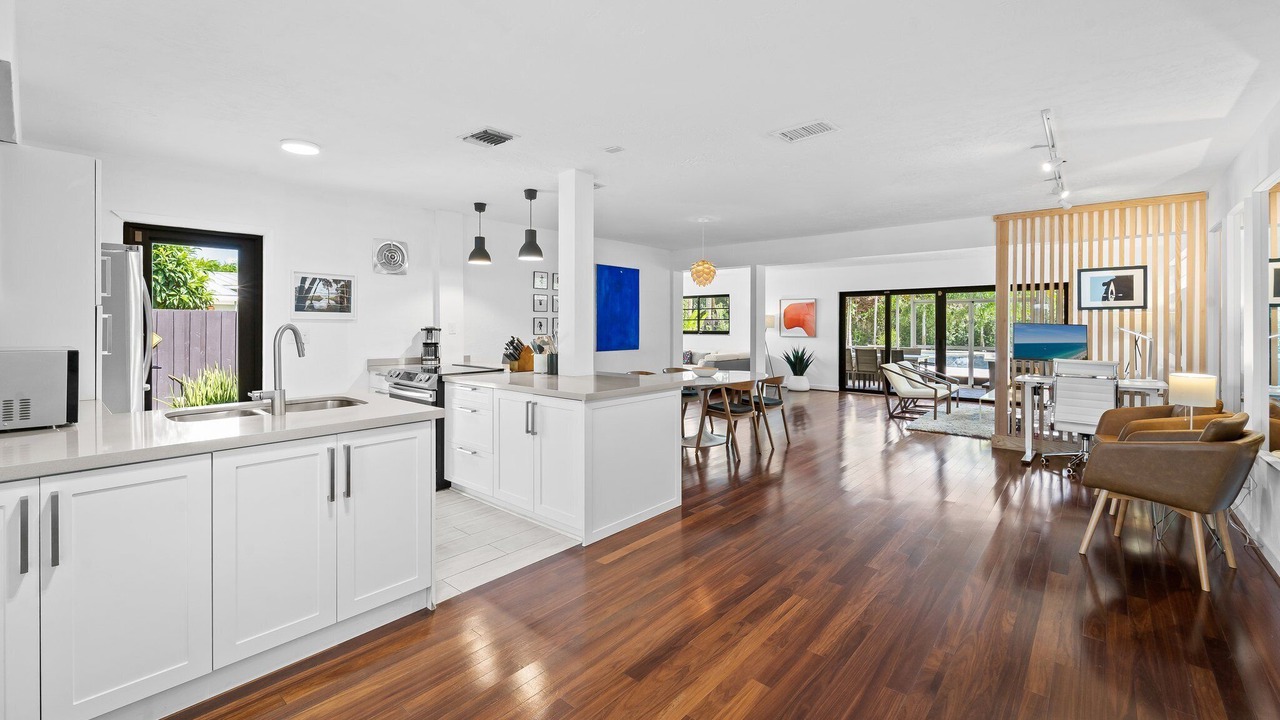 Photo of Kitchen in Poinsettia Heights