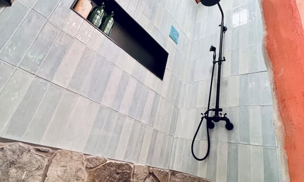 Photo of Bathroom in Lupton City