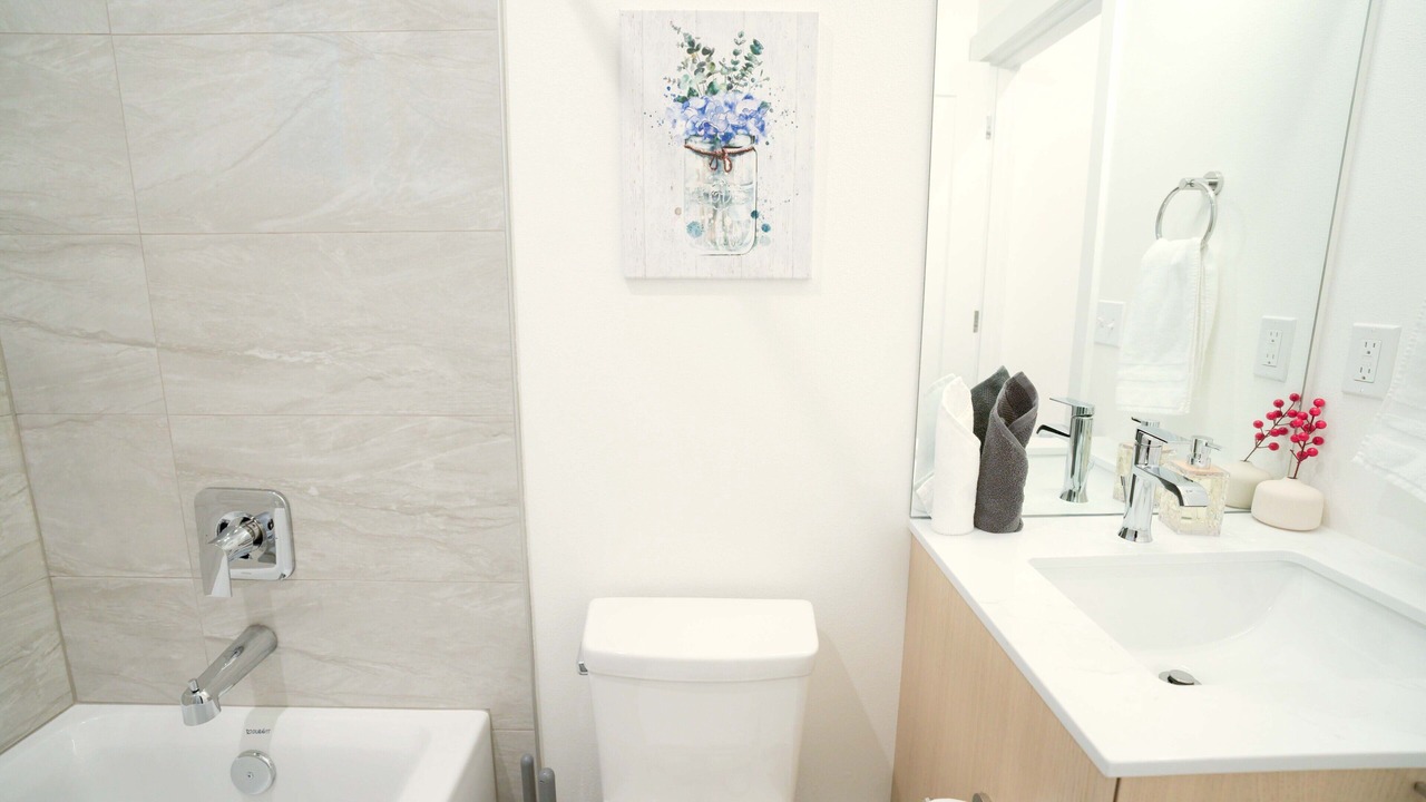 Photo of Bathroom in Broadway