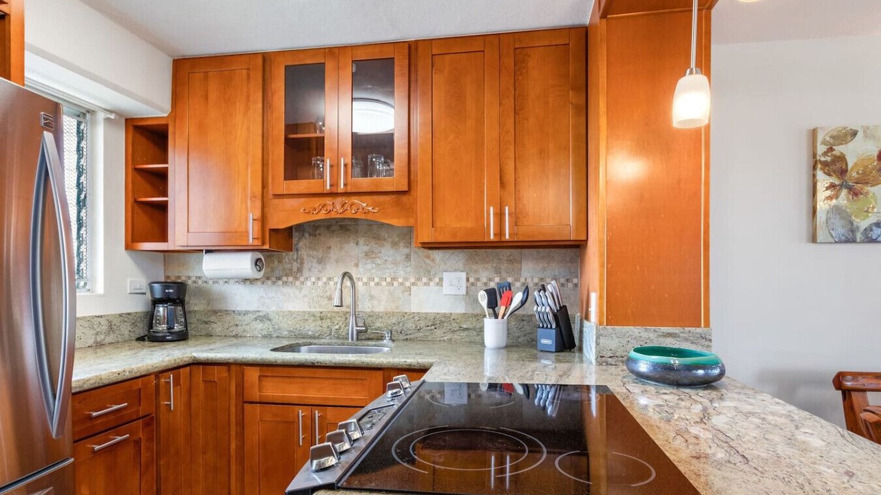 Photo of Kitchen in McCully - Moiliili