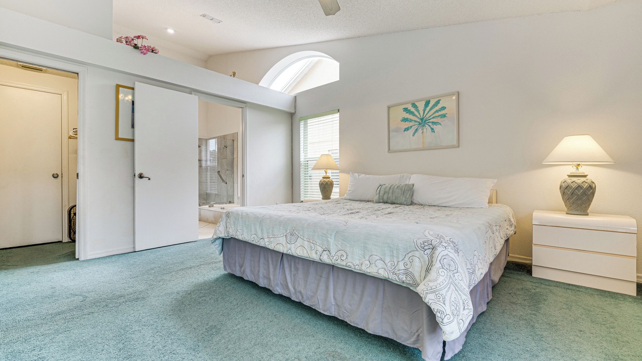 Photo of Bedroom in Lindfields