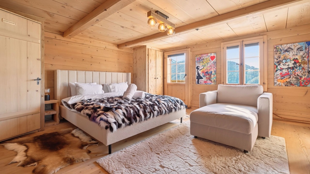 Photo of Bedroom in Zig Zag Ward