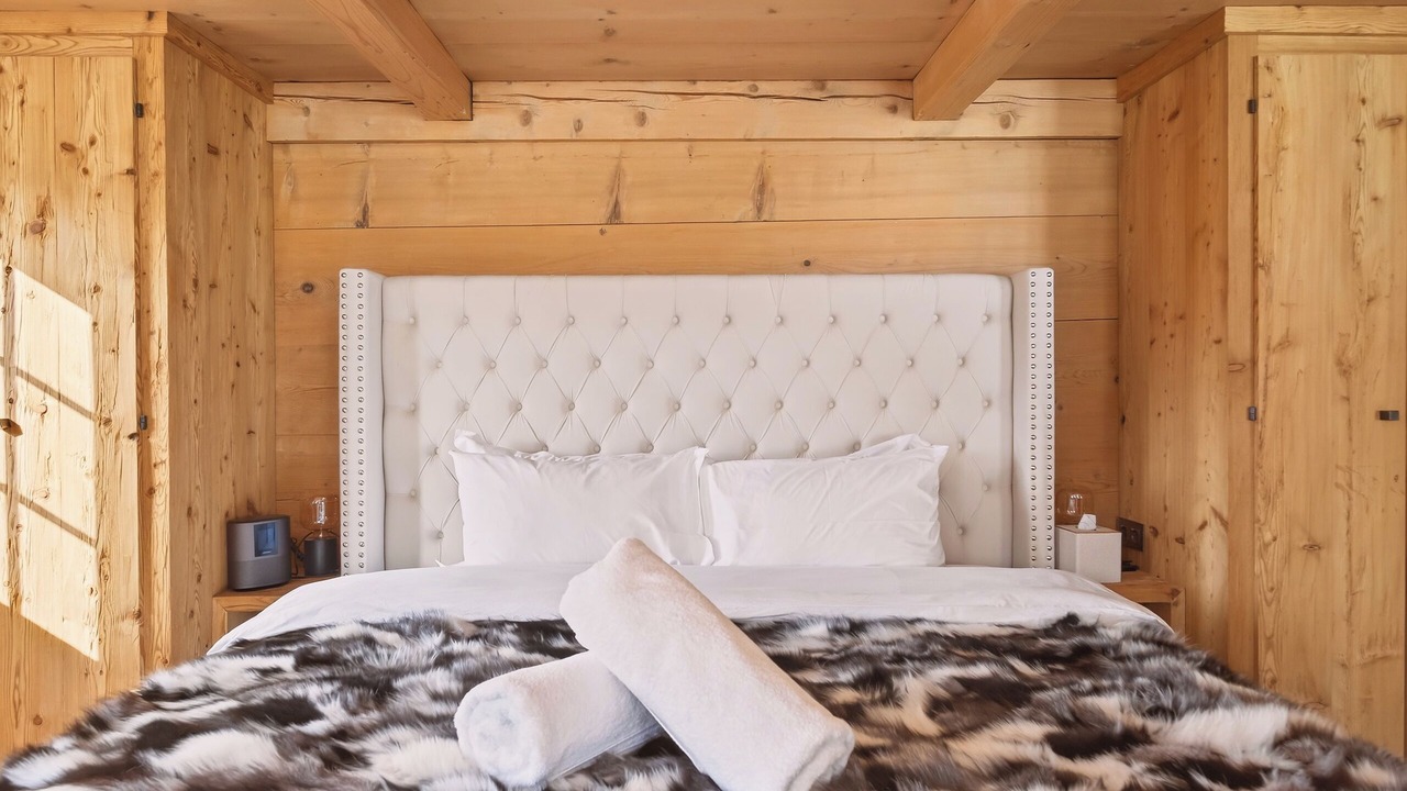 Photo of Bedroom in Zig Zag Ward
