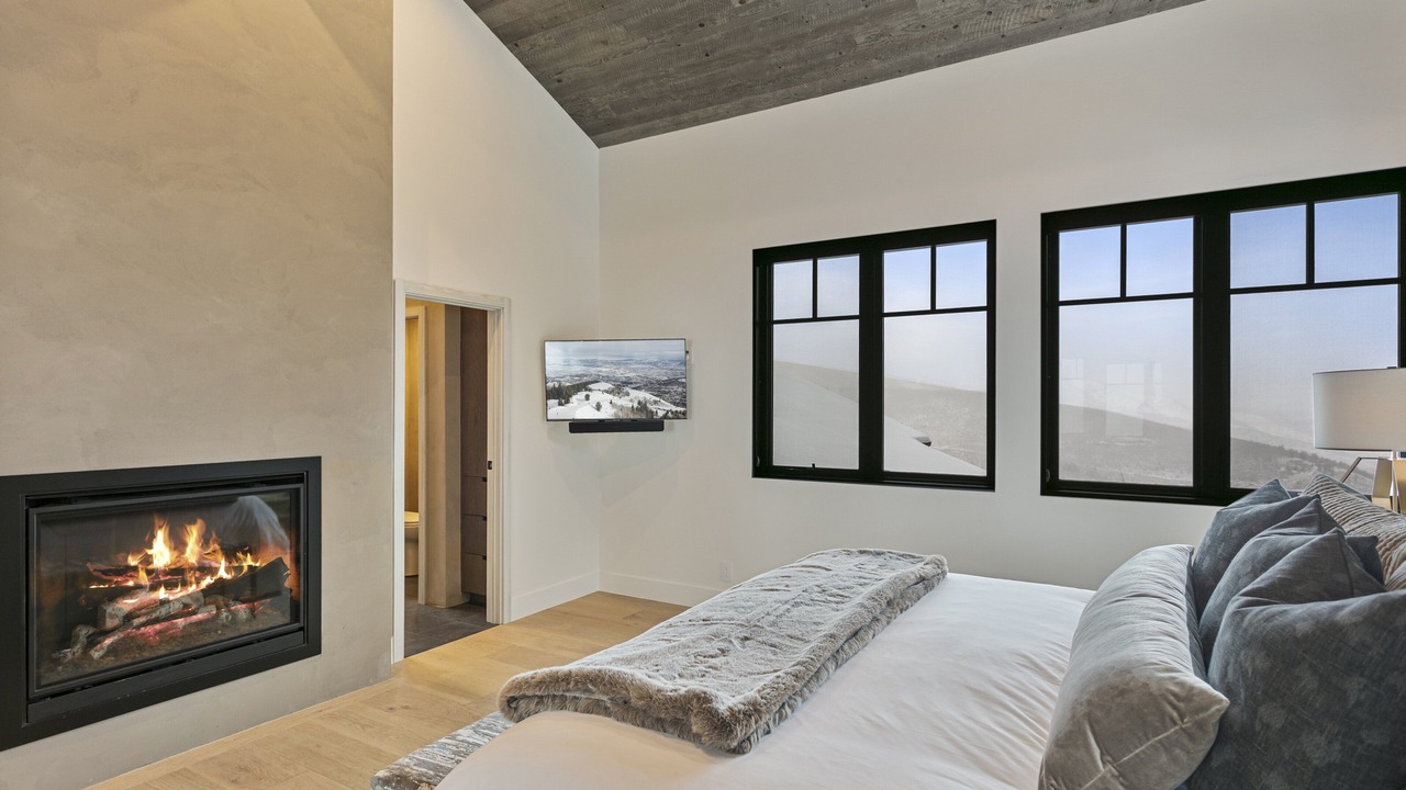 Photo of Livingroom in Deer Valley