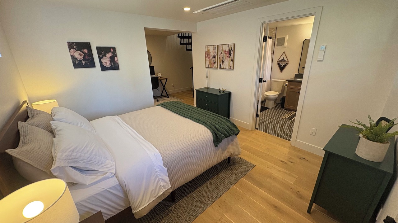Photo of Bedroom in East Queen Anne