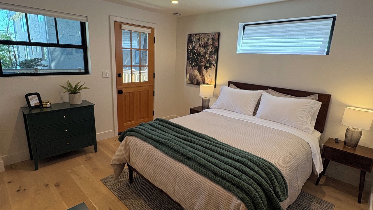Photo of Bedroom in East Queen Anne