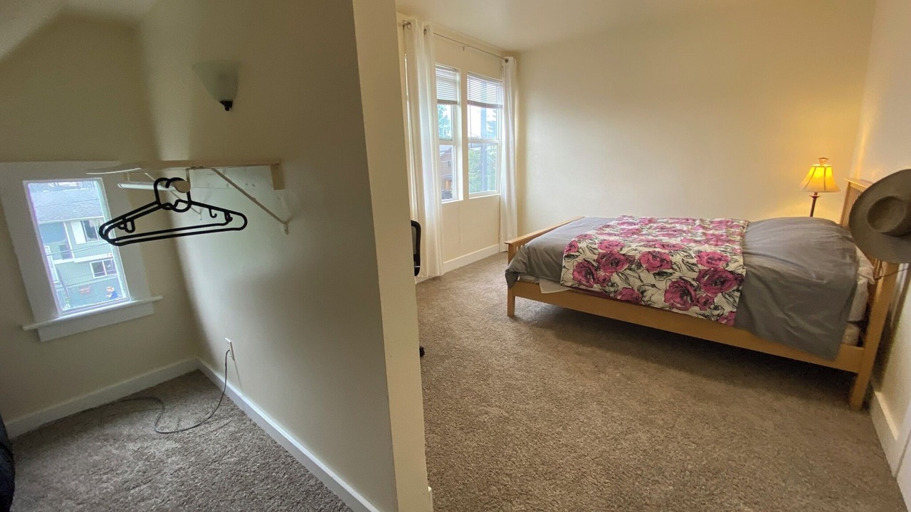 Photo of Bedroom in Squire Park