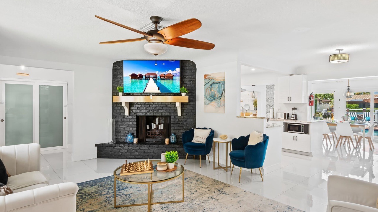 Photo of Bedroom in Coral Ridge Isles