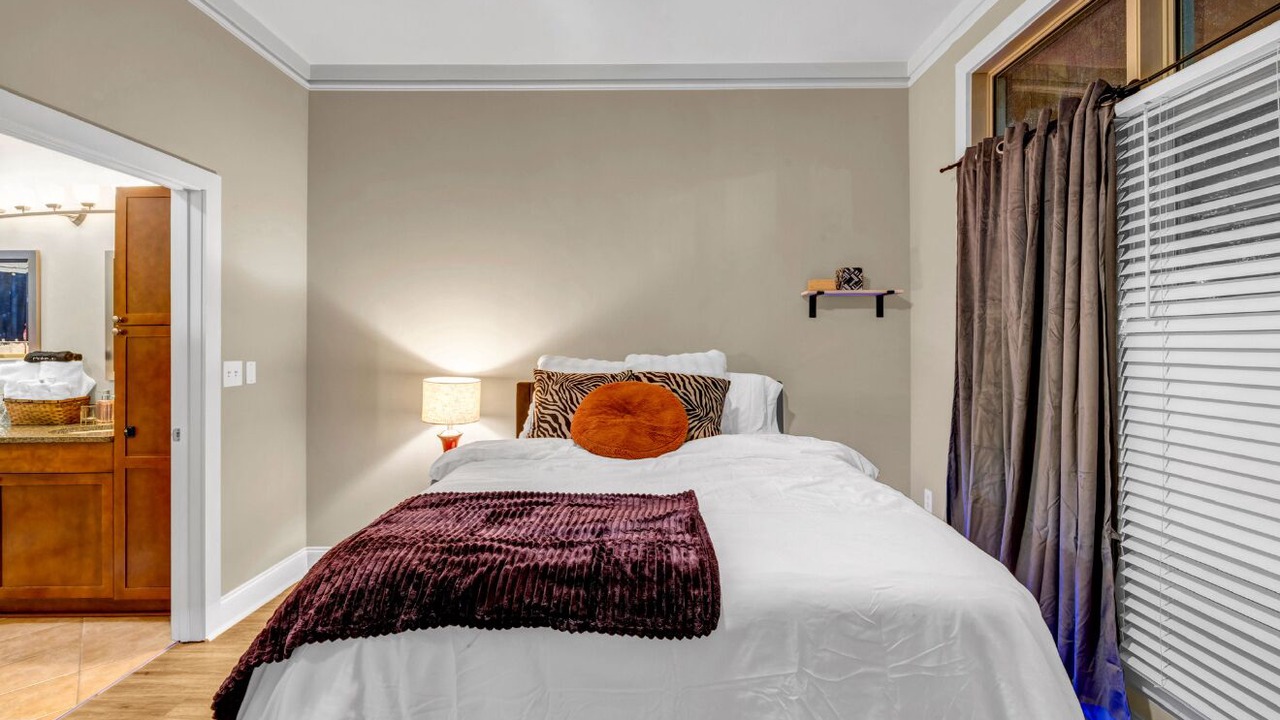 Photo of Bedroom in North Buckhead