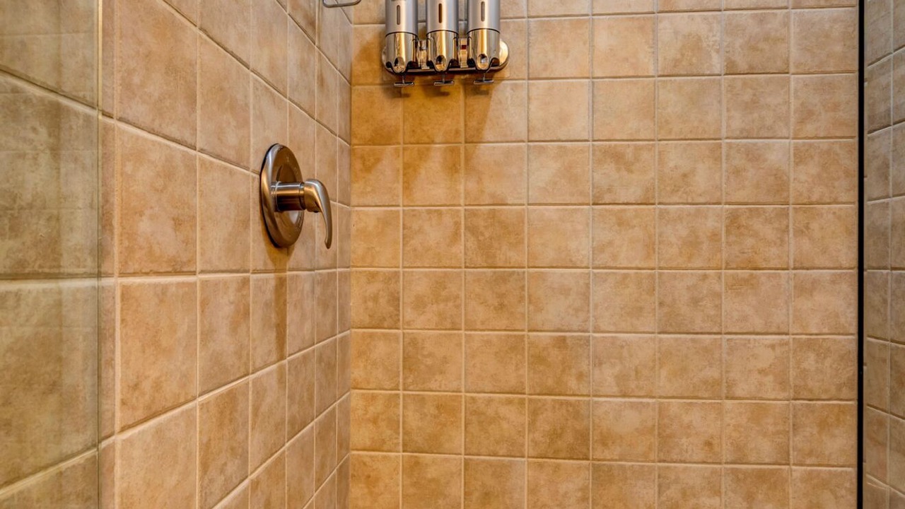 Photo of Bathroom in North Buckhead