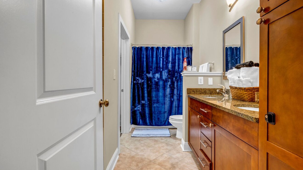 Photo of Bathroom in North Buckhead