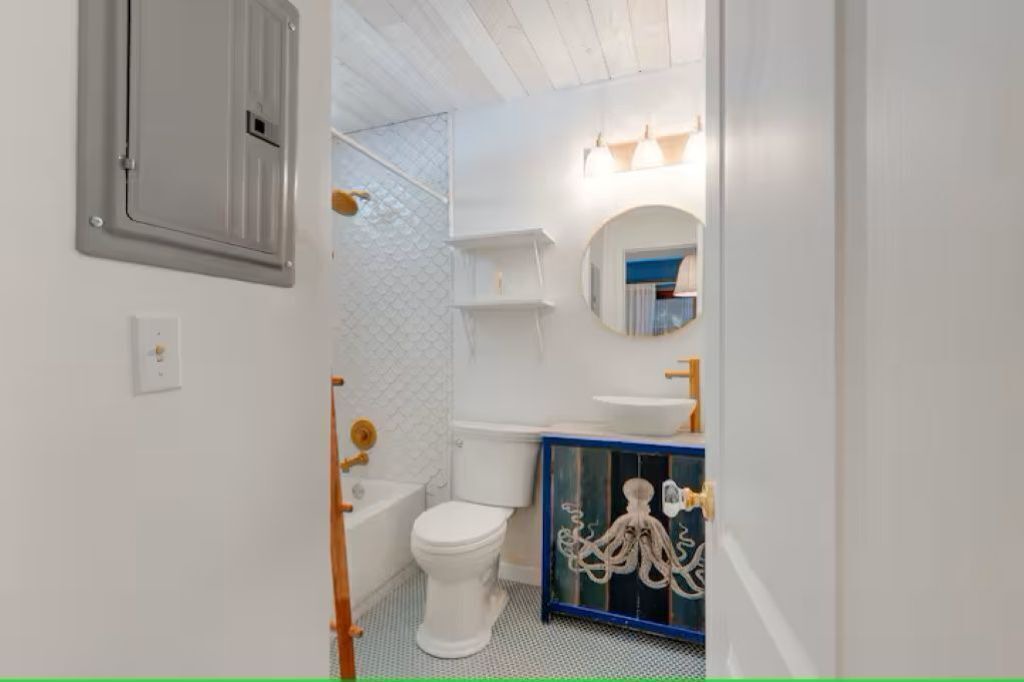 Photo of Bathroom in Kihei