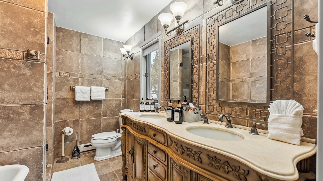 Photo of Bathroom in Breckenridge Heights