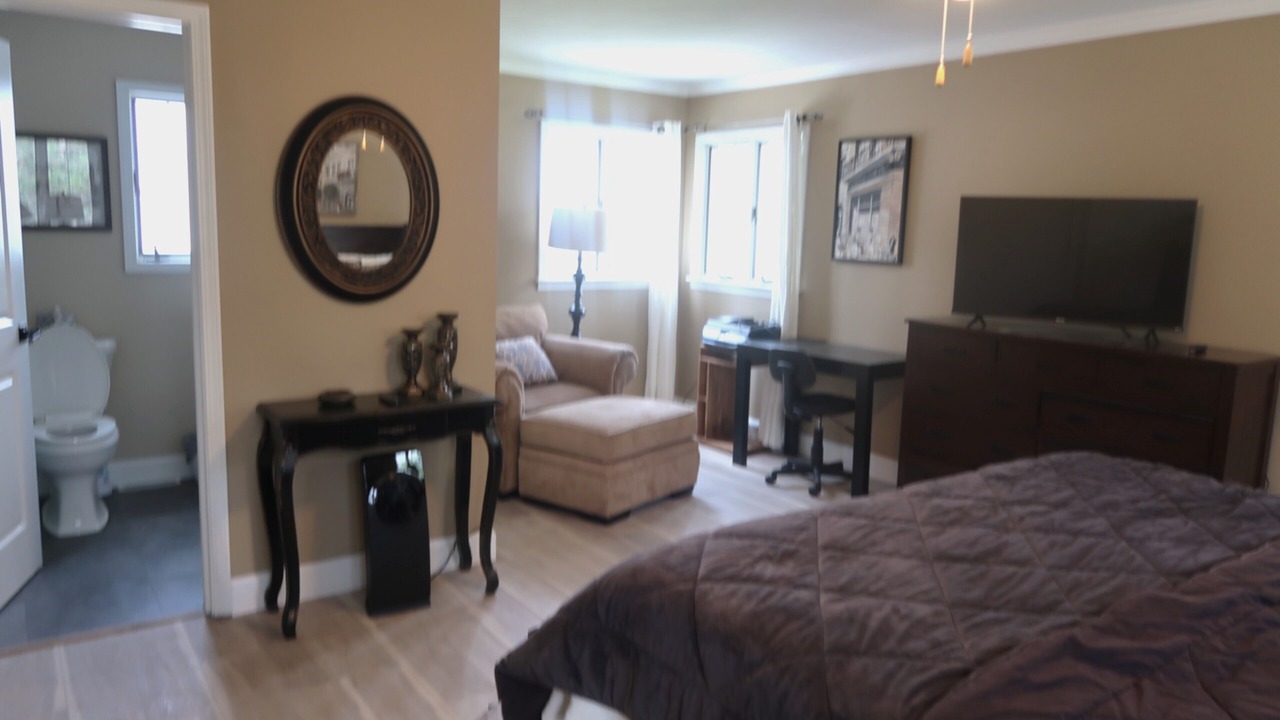 Photo of Bedroom in Wooded Estates