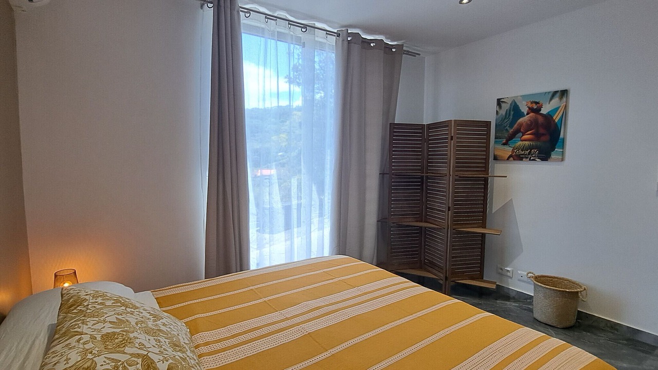 Photo of Bedroom in Punaauia