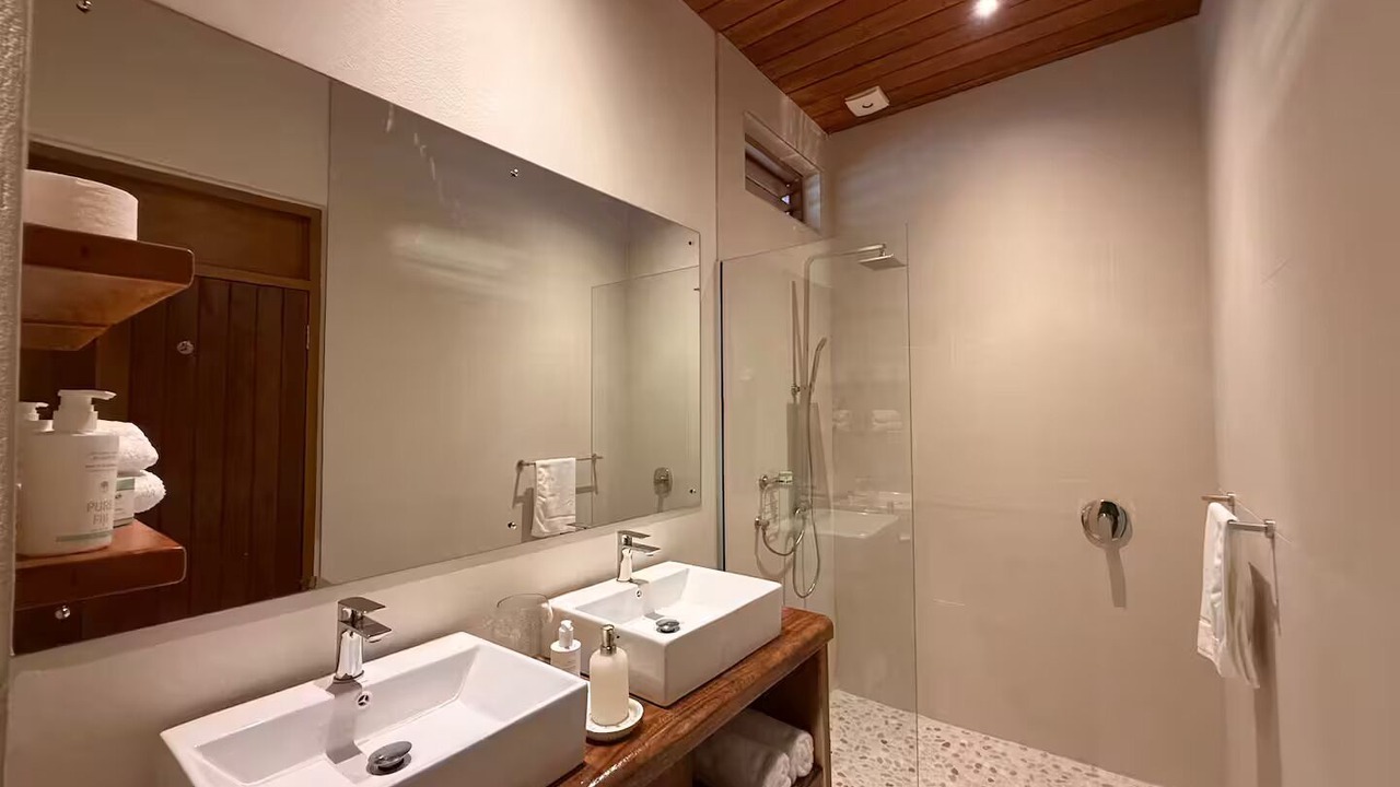 Photo of Bathroom in Tagaqe