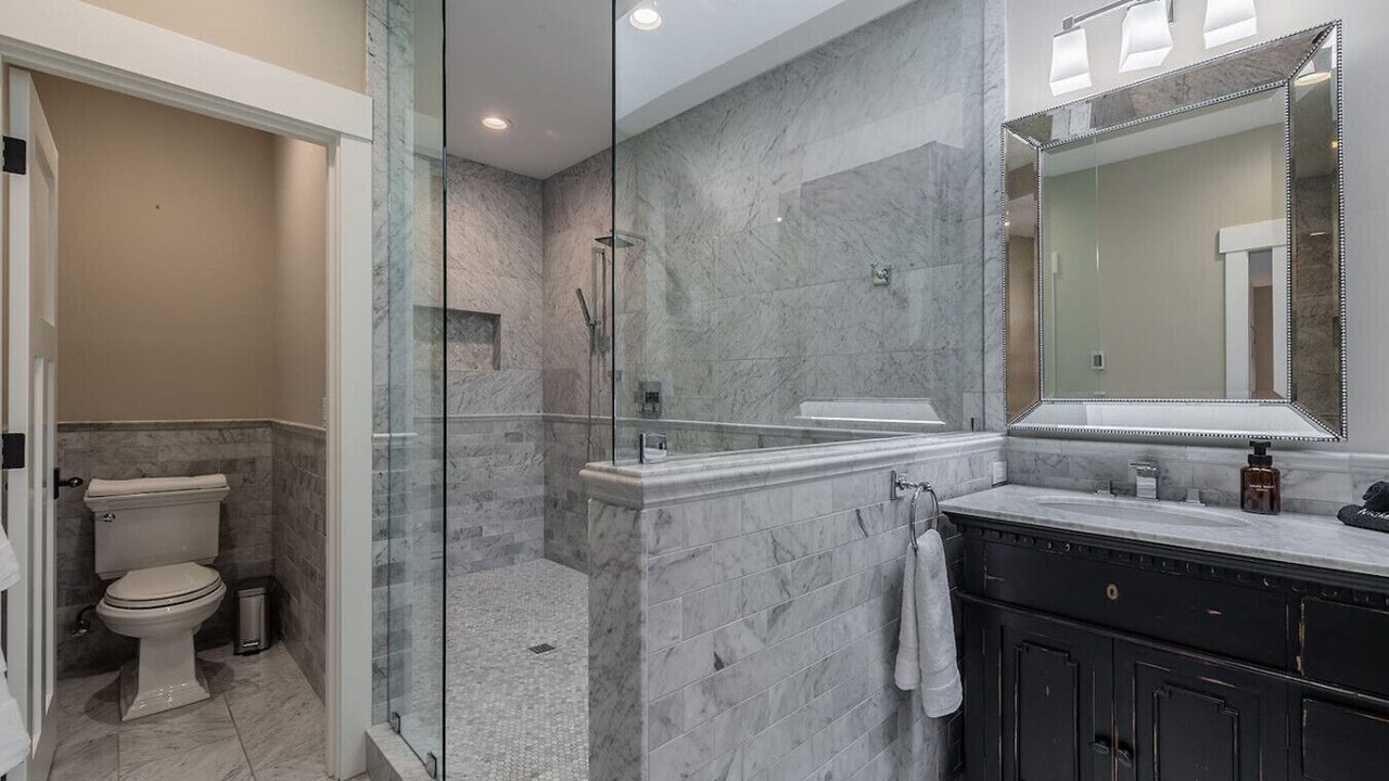 Photo of Bathroom in East Queen Anne