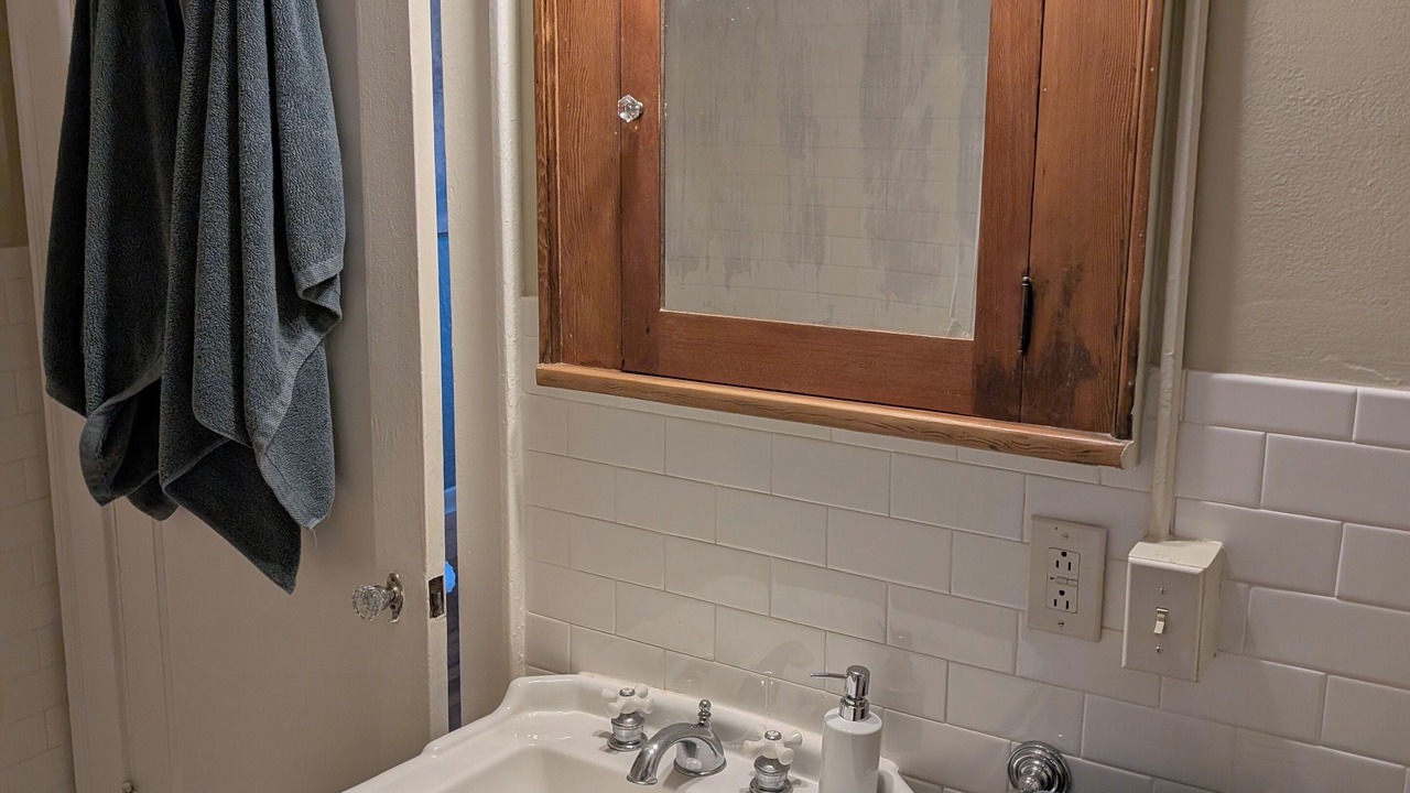 Photo of Bathroom in North Admiral