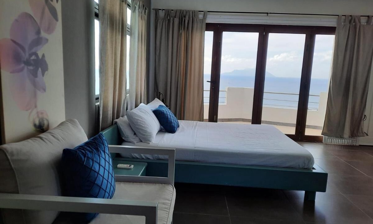 Photo of Bedroom in Mare Anglaise
