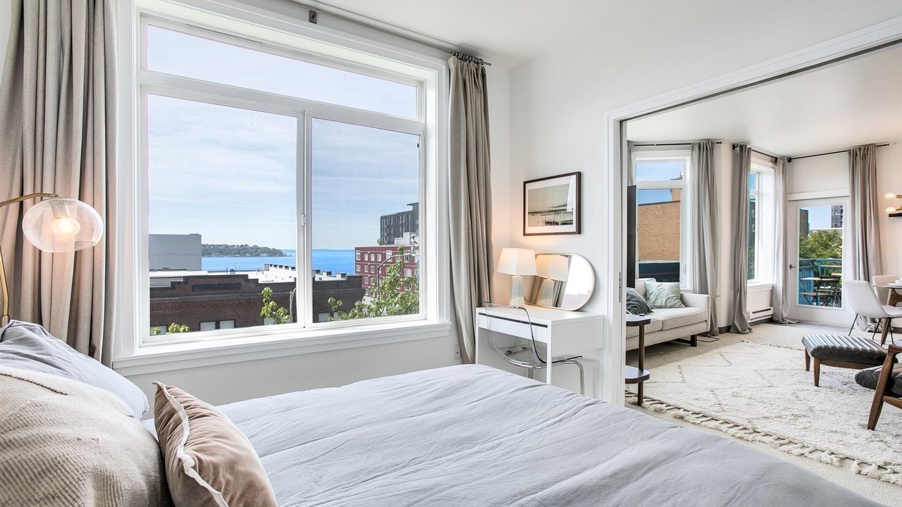 Photo of Bedroom in Belltown