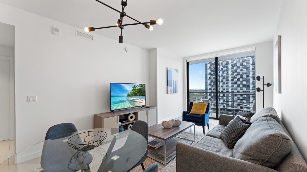 Photo of Livingroom in Doral