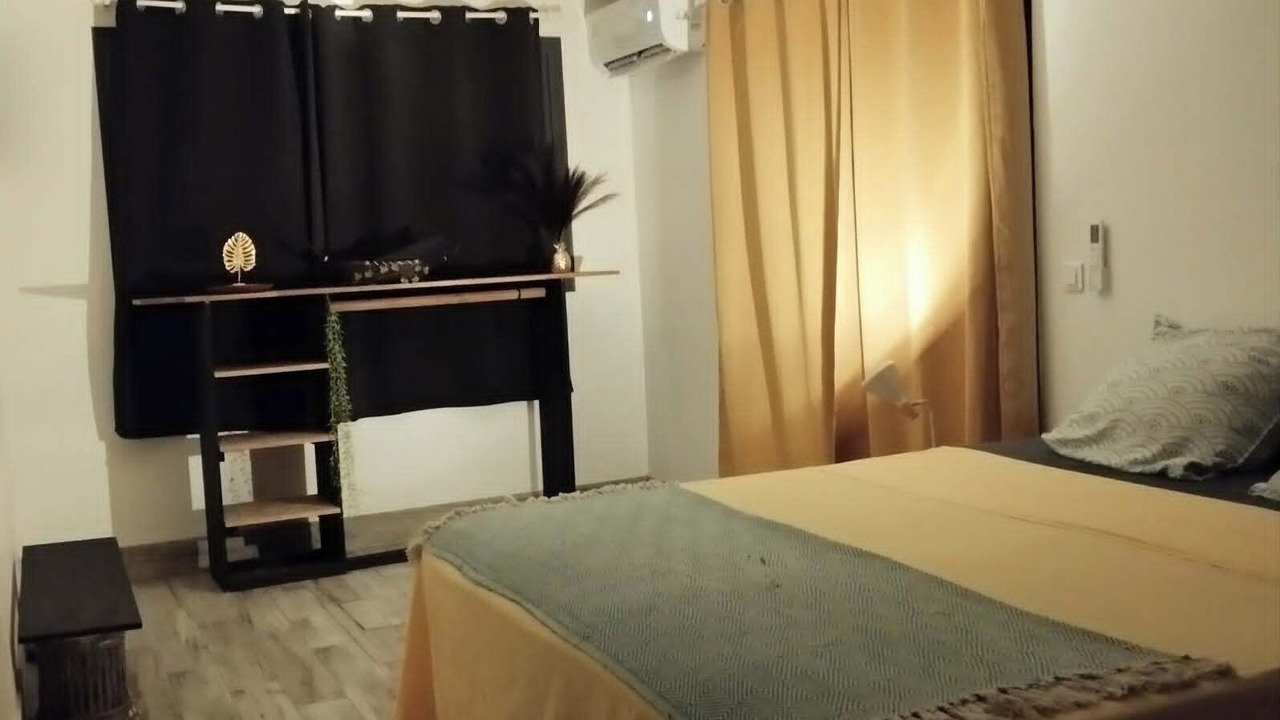Photo of Bedroom in Papeete