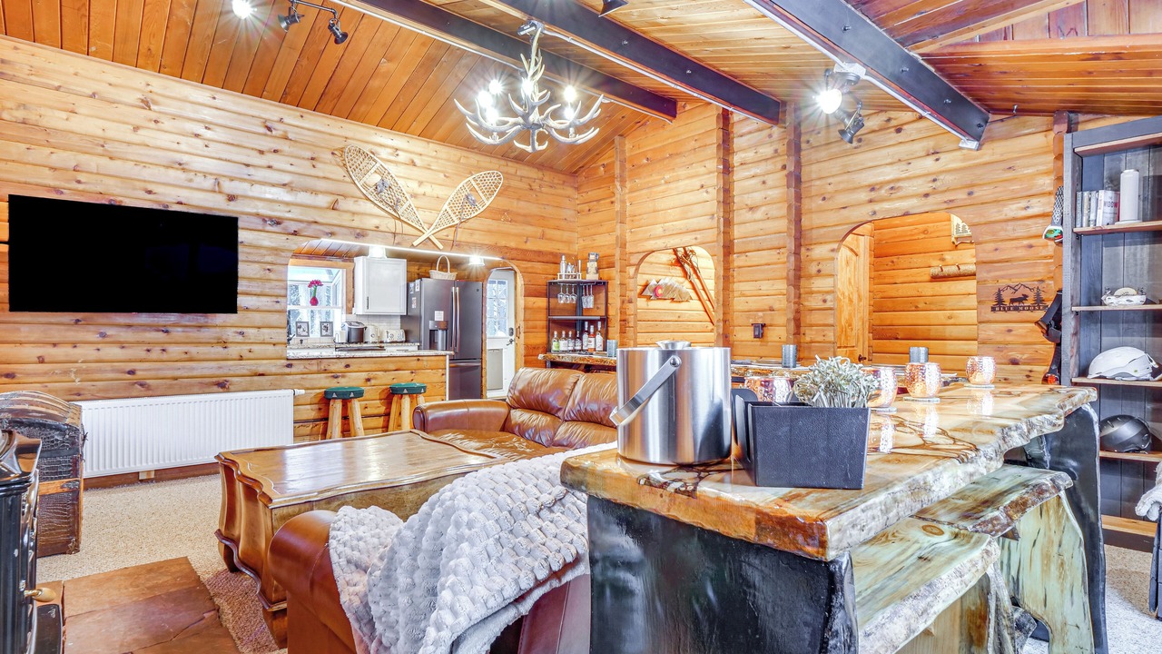 Photo of Livingroom in Blue River