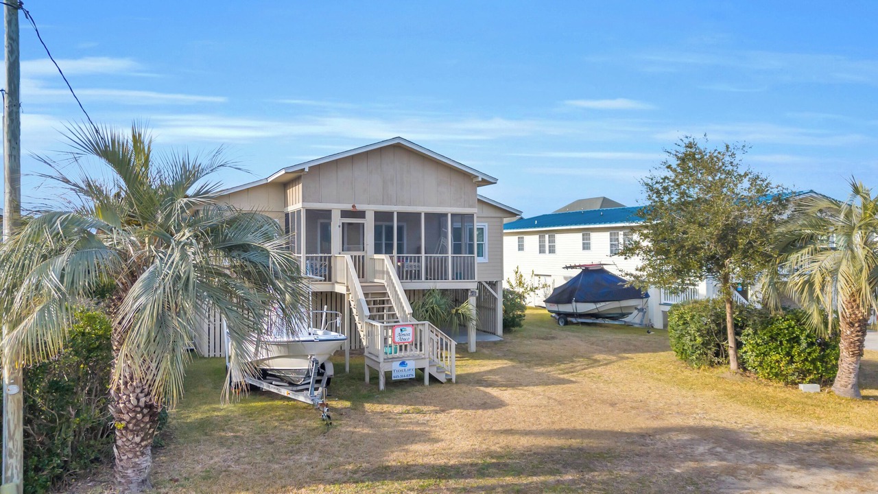 Photo of Outdoor in Litchfield by the Sea