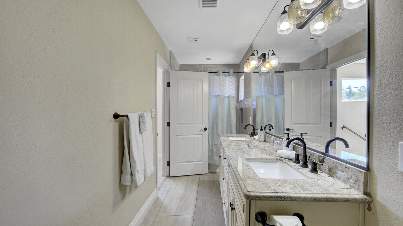Photo of Bathroom in McNeil Estates