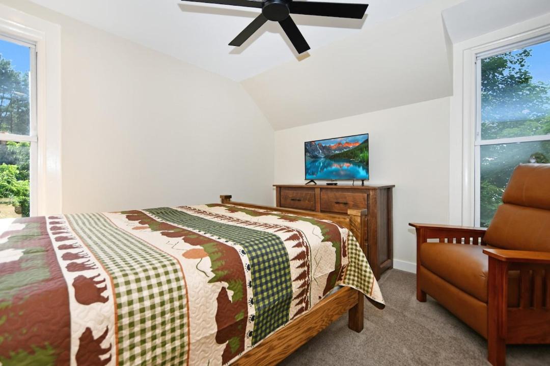 Photo of Bedroom in Lake Luzerne-Hadley