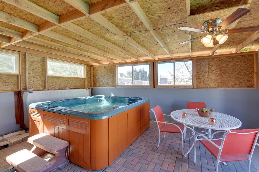 Photo of Others in Glen Heather Estates