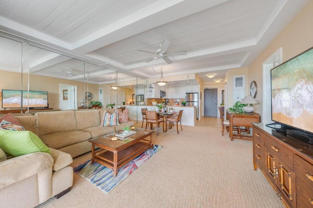 Photo of Livingroom in Kaanapali